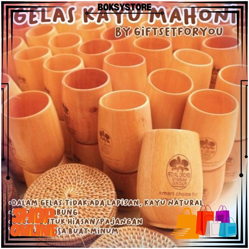 

Kado Box Cewek / Gift Box Wisuda / Hampers Box Ulang Tahun / Hadiah Kelulusan / Wedding Gift D Terlaris