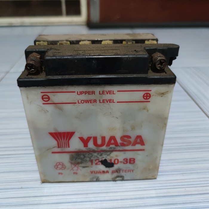 Aki 12N10 3B Yuasa Motor Roda 3 Viar Vespa Thunder Second Bekas (Second)