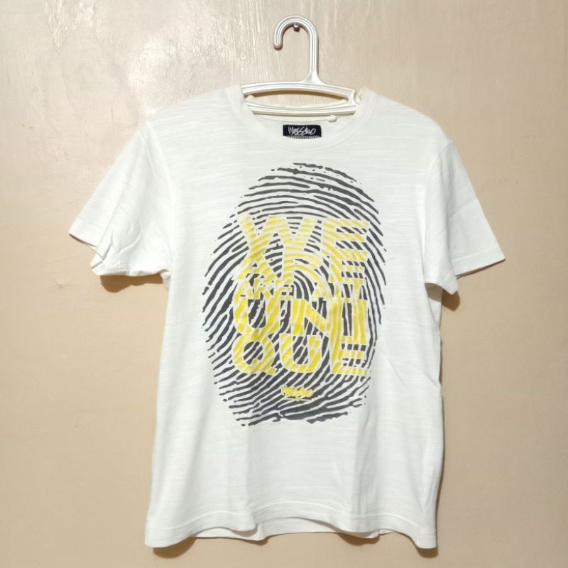 MOSSIMO (UKURAN S) PRIA "WE ARE UNIQUE" DENGAN SIDIK JARI DESAIN KAOS PUTIH |s9bxfa2K|