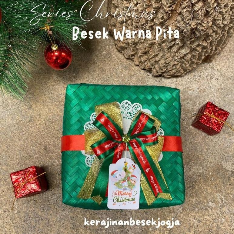 

Flash Sale Christmas Series | Besek Warna Pita Free Hang Tag | Gift Box Kotak Kado Hantaran Hampers Bingkisan Parsel Bambu Parsel Murah Asli