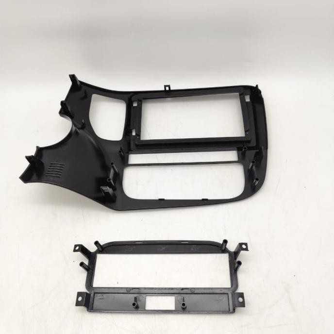 FRAME HEADUNIT ANDROID 9 INCH MITSUBISHI OUTLANDER 2017 RHD