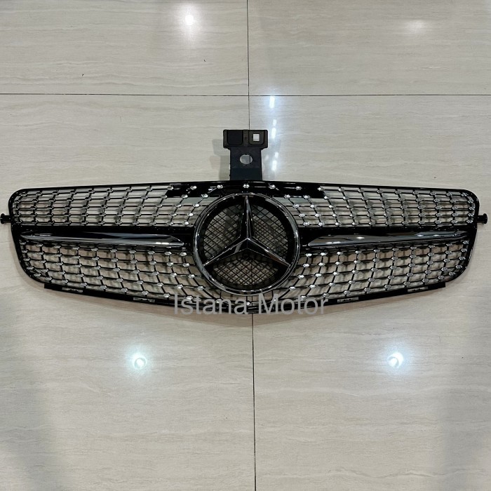 Grill Diamond Mercedes W204 Black With Emblem Logo