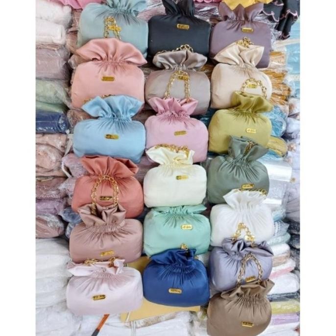 MUKENA ARMANISILK AL QUBA 2IN1