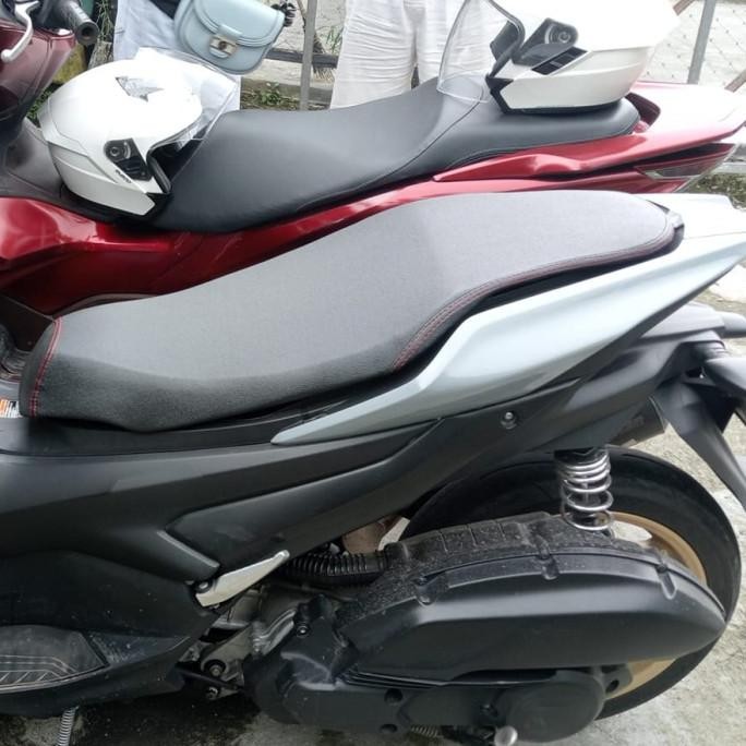 Jok Slim Aerox New # Jok Slim Aerox Old # Jok Motor Aerox Set   Baru