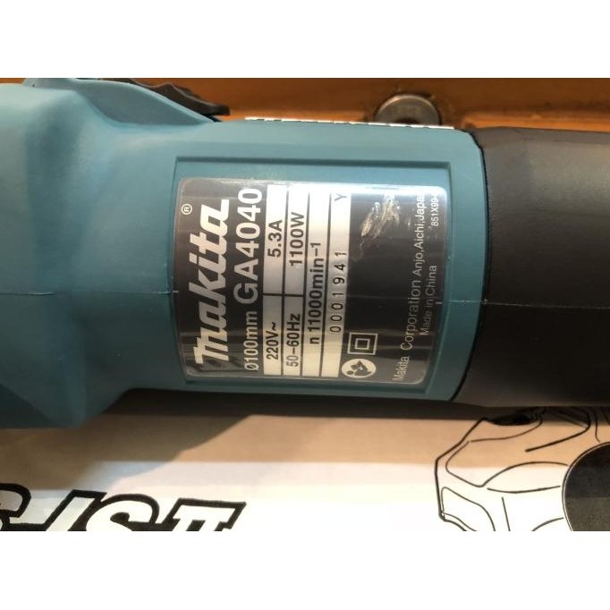 MESIN GURINDA TANGAN 4" GA 4040/ GERINDA MAKITA GA 4040