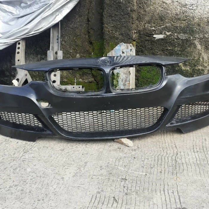 BUMPER BUMPER DEPAN BMW F30 MSPORT