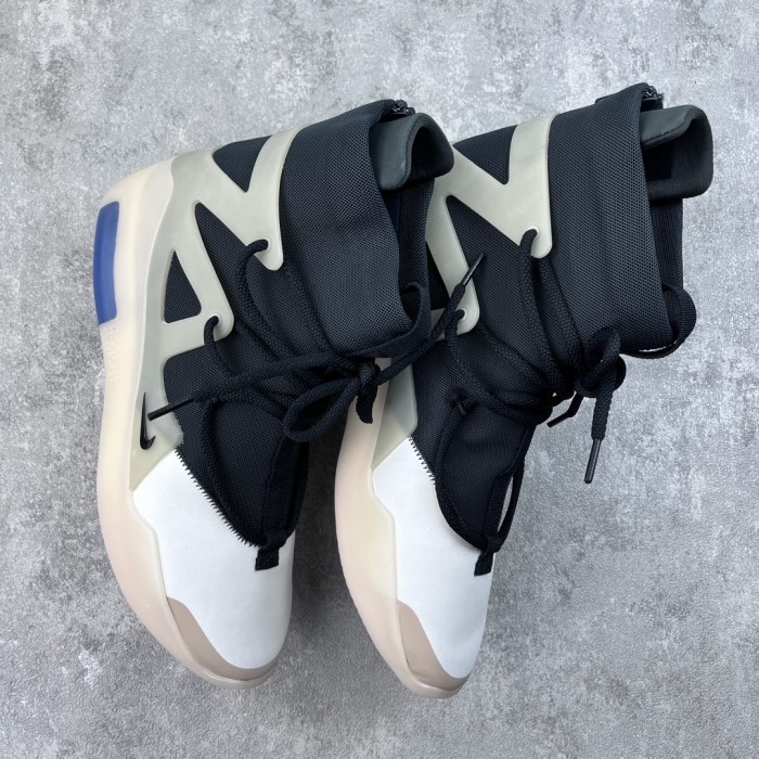 Nike Air Fear of God 1 String "The Question"