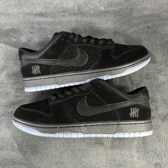 Undefeated x Nike Dunk Low SP 5 On It Black