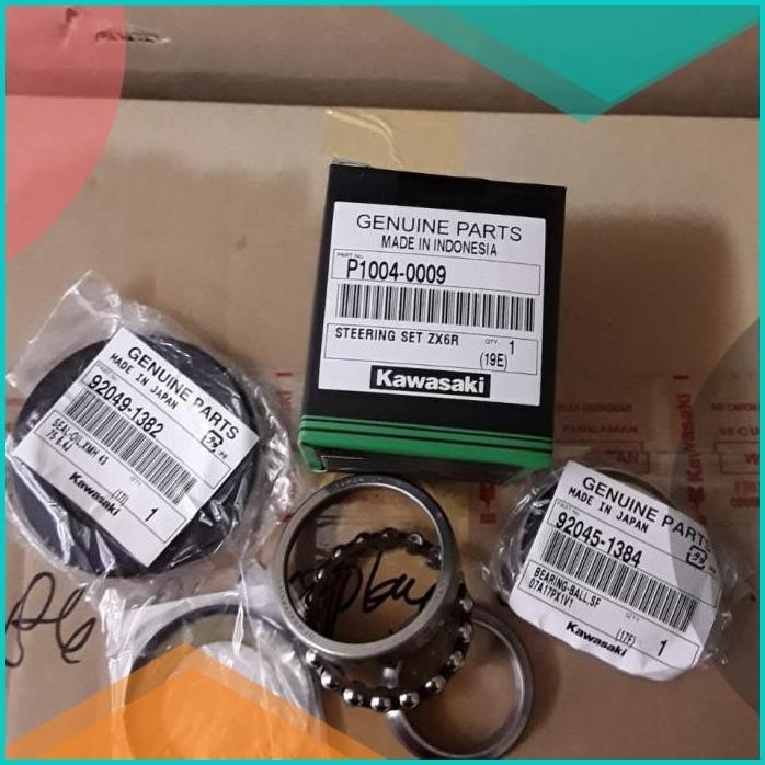Komster Steering Set Kawasaki Z1000 Z900 Z800 Series Original  11OKTZ4