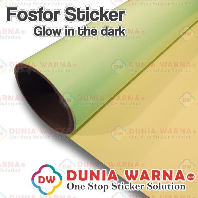 

Sticker Fosfor Glow In Dark Pendar Simpan Cahaya Lembaran 120 X 50 Cm High Quality