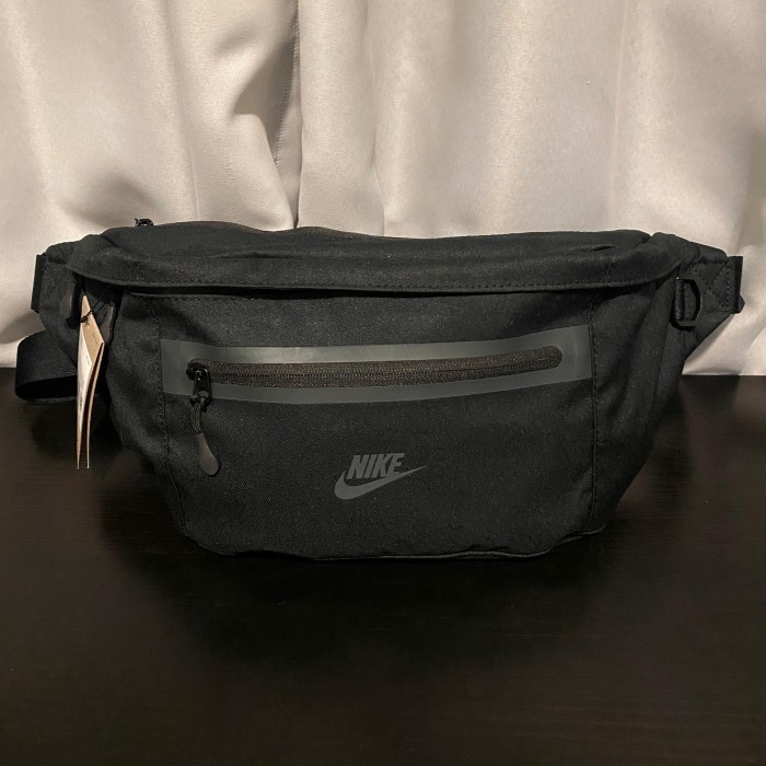 Nike Large Hip Tech Waistbag Black / Tas 100% Original