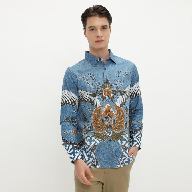 

BLUE- PLATINI KEMEJA BATIK PRIA LENGAN PANJANG KATUN SKY BLUE 36063