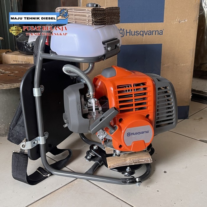MESIN POTONG RUMPUT HUSQVARNA 2TAK 331RB