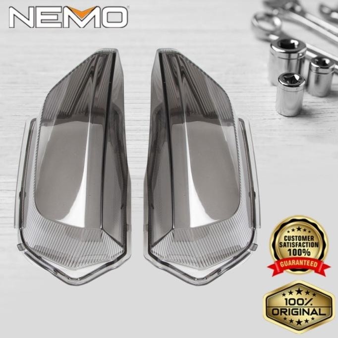 Nmax - Kaca Mika Lampu Sen Sein Depan All New Nmax 2020 - 2021 Smoke Nemo