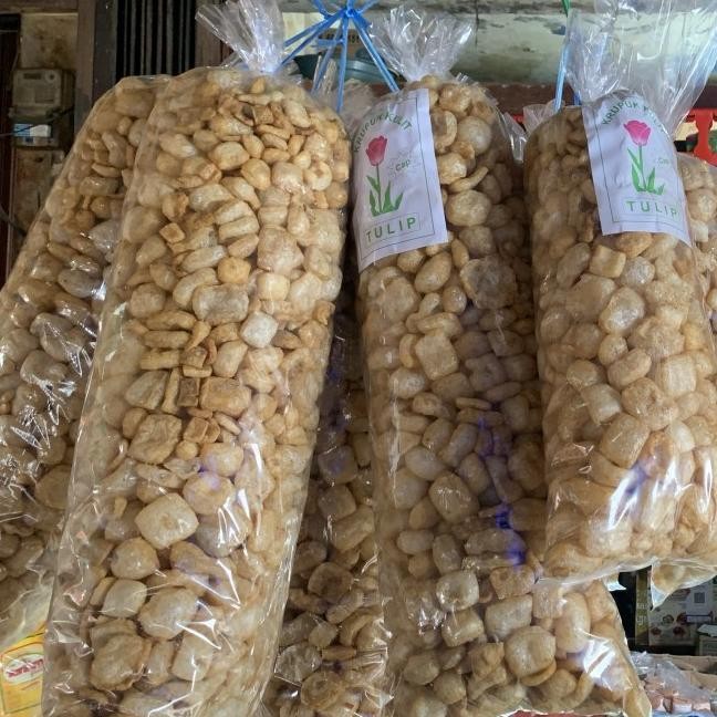 

Kerupuk Krecek Rambak Sapi 1Kg (1 Bal) Cap Tulip (Untuk Sayur)