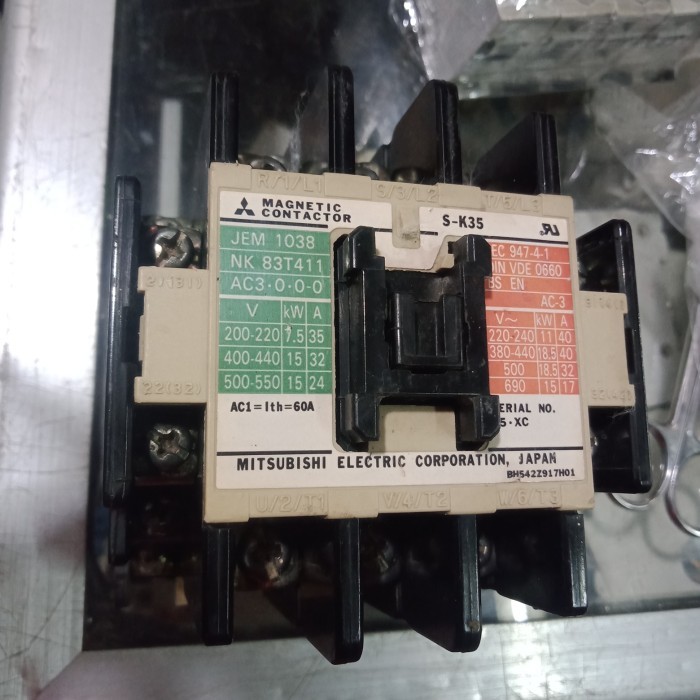 Pasti M4Ntep!- Kontaktor Mitsubishi Sk35 220V