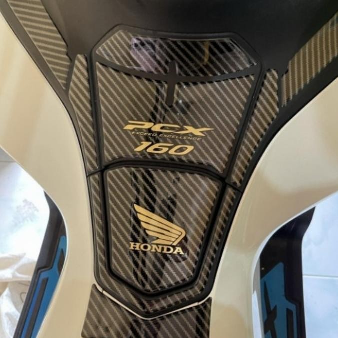Terlaris Stiker Tankpad Carbon Resin New Pcx 160 _Hitam Silver