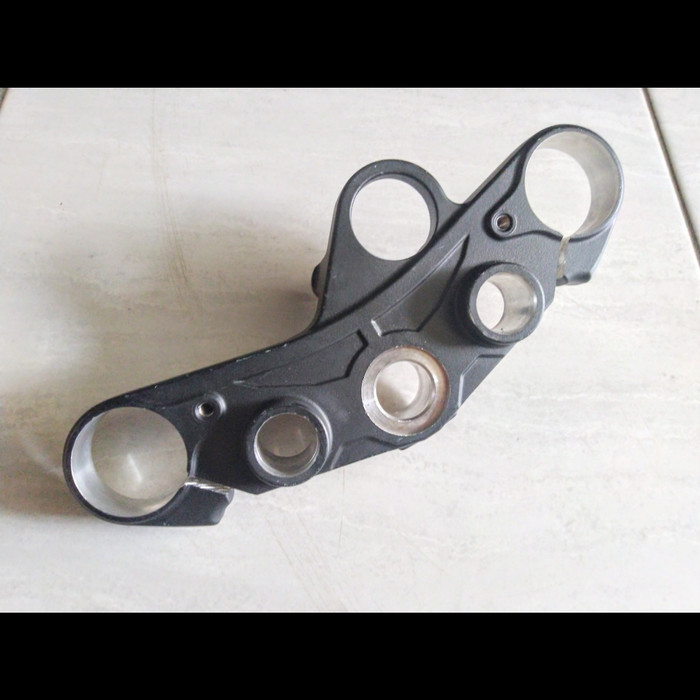 Segitiga Atas Yamaha MT25 Original