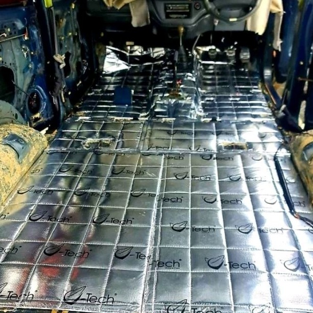 Kijang Kapsul Peredam Suara Lantai Mobil