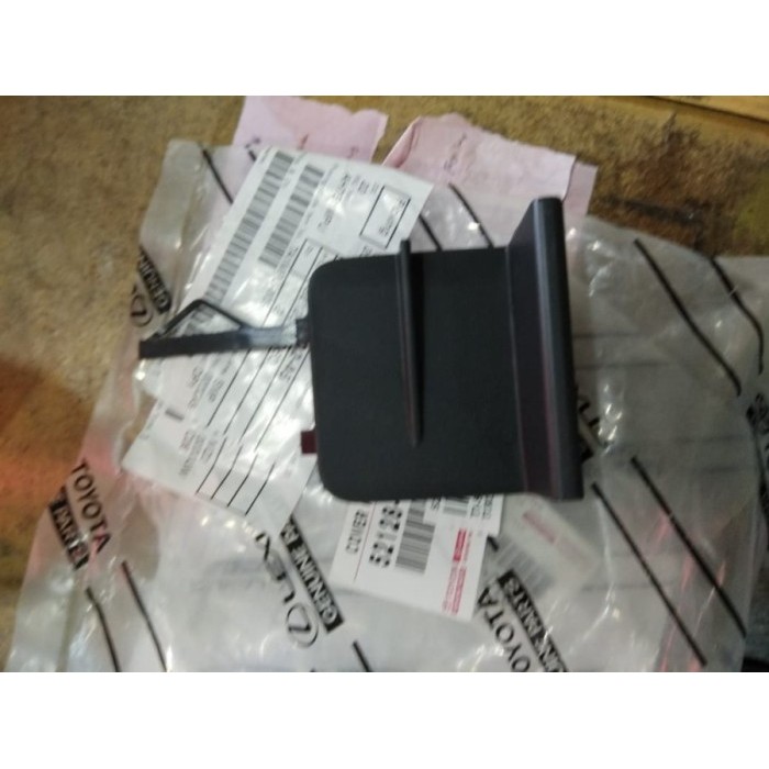 TUTUP DEREK TOWING BUMPER BEMPER DEPAN RUSH TERIOS 2015-2017