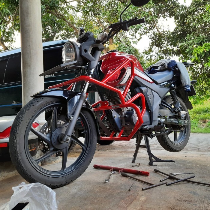 Tubular Cb150 Verza
