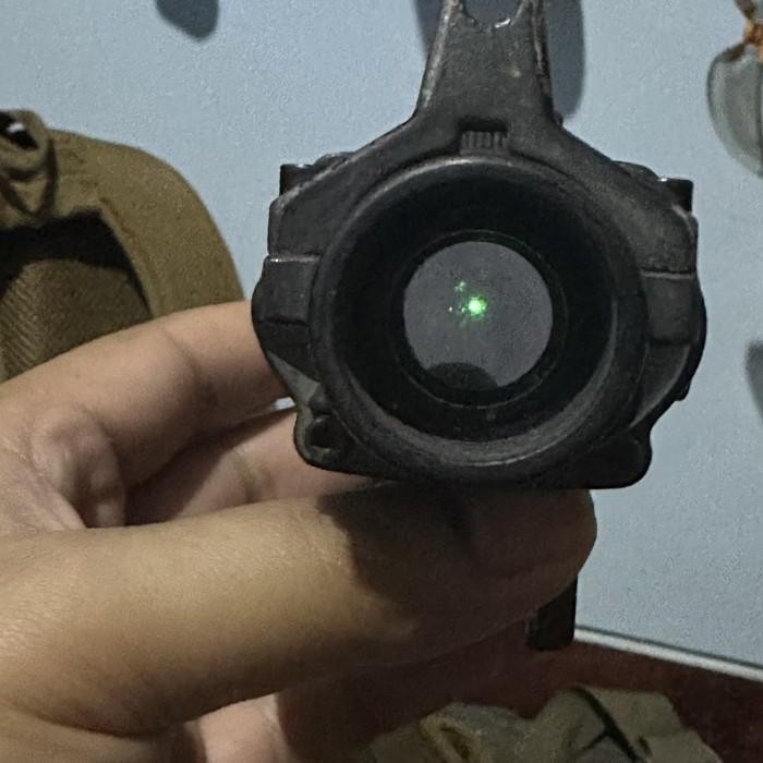 red dot trijicon Acog no zoom Premium