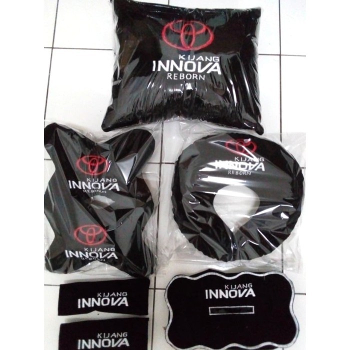 Aksesoris Mobil Toyota Kijang Innova Reborn Bantal Aksesoris Mobil