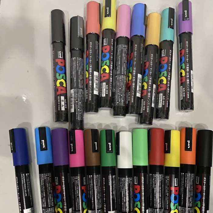 

TERBARU Bundling Uni Posca PC-5m Set 21 Color. Medium Point Paint Marker