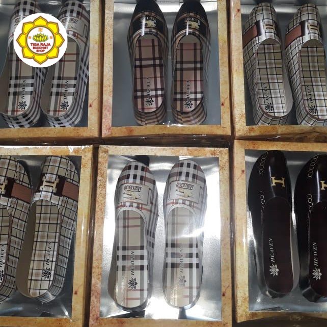 Kertas Sepatu Wanita Sembahyang Qing Ming Leluhur