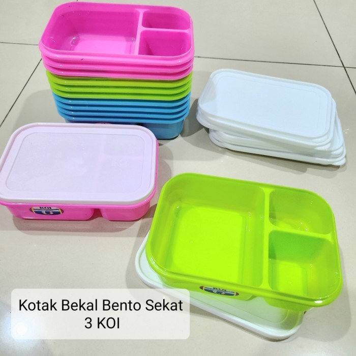 Kotak Bekal Plastik Koi 3 Sekat Lunchbox Ompreng Souvenir Warna Murah