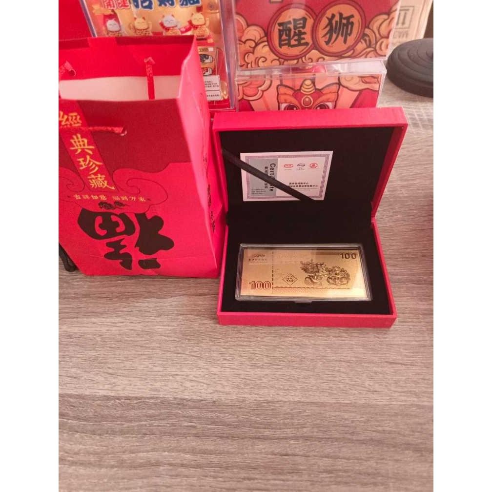 

GHT 2024 Kotak Angpao Akrilik Motif Naga Dan Kucing Hoki Warna Merah Emas Untuk Tahun Baru Imlek + Sertifikat