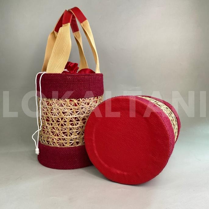 

TERBARU TAS GONI PARCEL/ TAS GIFT GONI/TAS KERANJANG KUE KERING / TAS SOUVENIR / TAS GONI IMLEK/ NATAL 3 TOPLES MERAH TERANG !!!!!