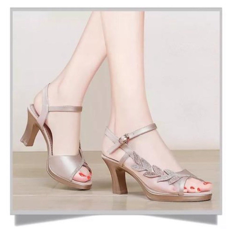 Sendal Hak Tinggi Perempuan Heals Termurah Highils Import Heels Wanita Terbaru Haighils Wanita Sanda