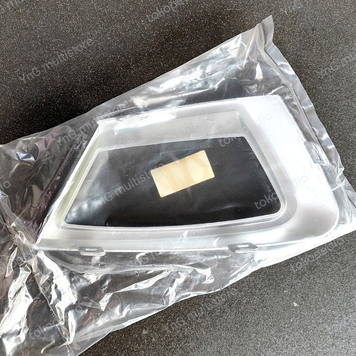 Bezel Grill Depan Ford Fiesta 2009-2011 Type Sport - Chrome Matte Doft Bebas Ongkir