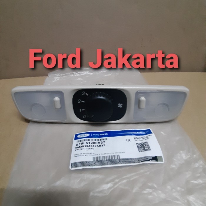 lampu tengah ford everest swicth ac tengah ford everest original