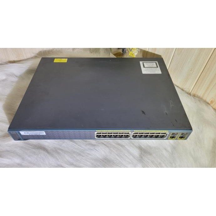 Switch CISCO WS-C2960-24PC-S Catalyst 2960 24Port PoE Managed