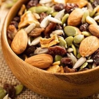 

SALE Trail Mix 500 Gram Dried Fruit Seed Nut Roasted Snack Safiya Kode 411