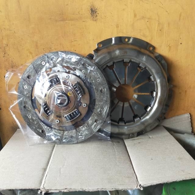 Kampas Kopling Set Matahari Suzuki Escudo / Vitara / Sidekick