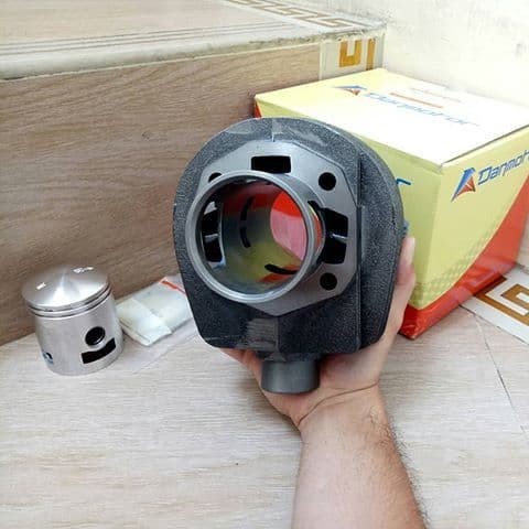 Blok Block Mesin Vespa Lobang 5 Danmotor Bkn Idp Western Vitalia