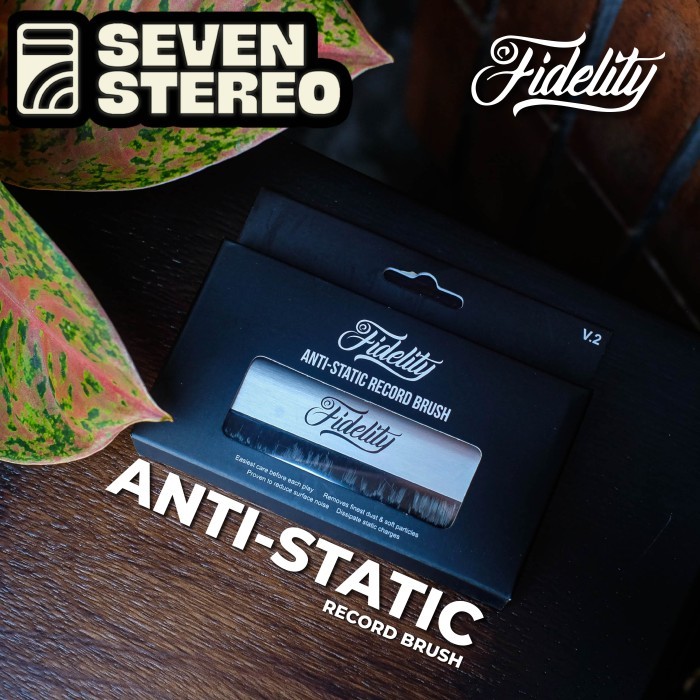 

Fidelity Anti Static Brush - Untuk membersihkan Piringan Hitam
