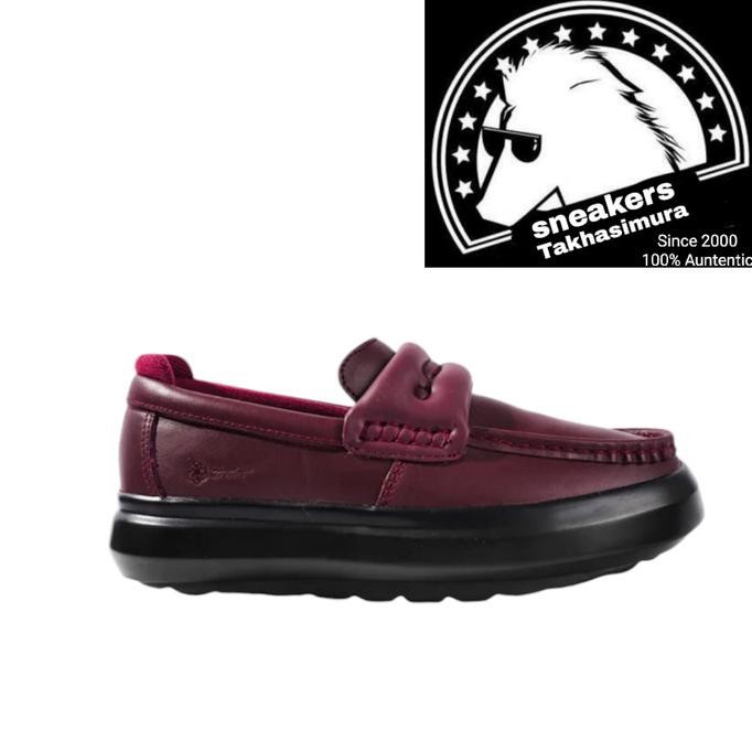 Ready Wander Etc UpTown Black Red