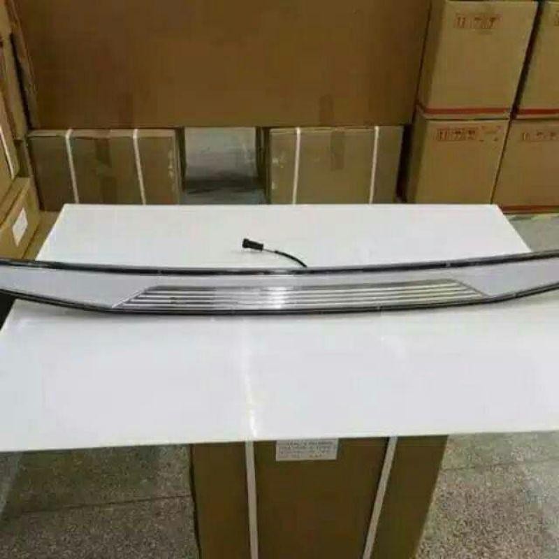 Lampu Center Jetbus Led Kumis Jb3 Lampu Senja Jetbus Led Batuk Bemper Truk M18  Foglamp Jb3