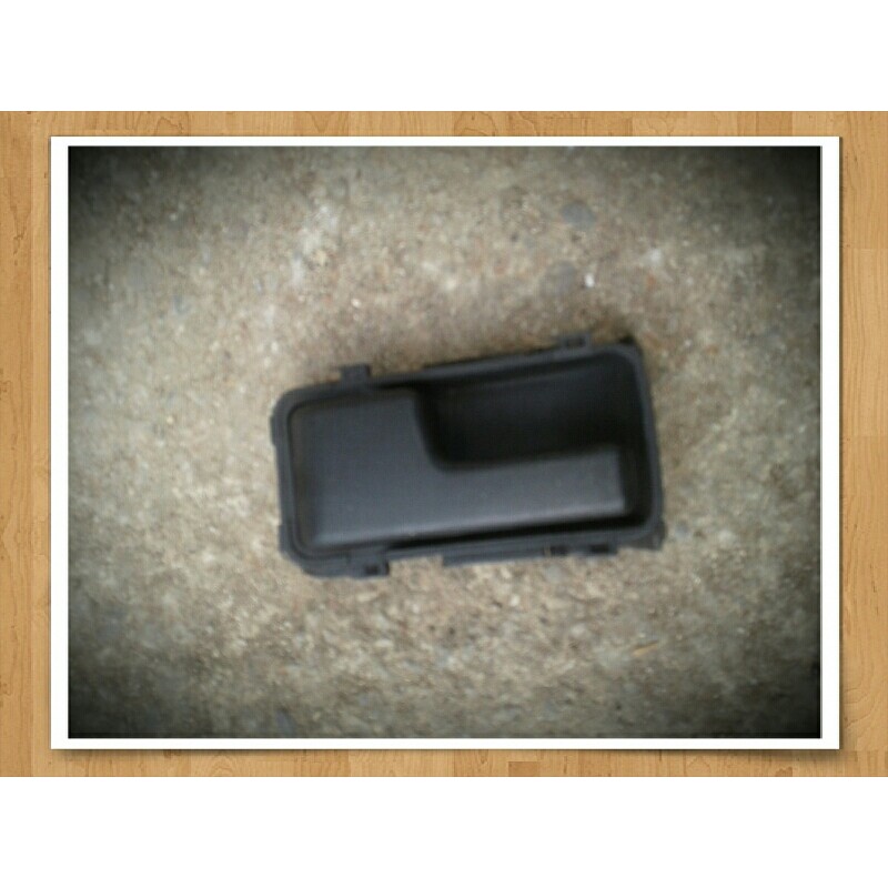 handle dalam FIAT Uno 1 1990 kiri