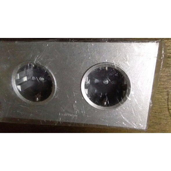 TERMURAH STOP KONTAK PLUS STOP KONTAK SILVER PANASONIC