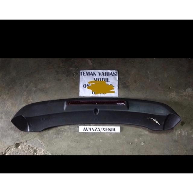 Spoiler Lampu Topi Belakang Mobil Epoxy Avanza Xenia
