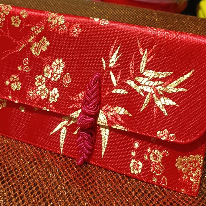 

Imlek ANGPOU IMLEK BAHAN KAIN DOMPET ANGPOU - B !NEW