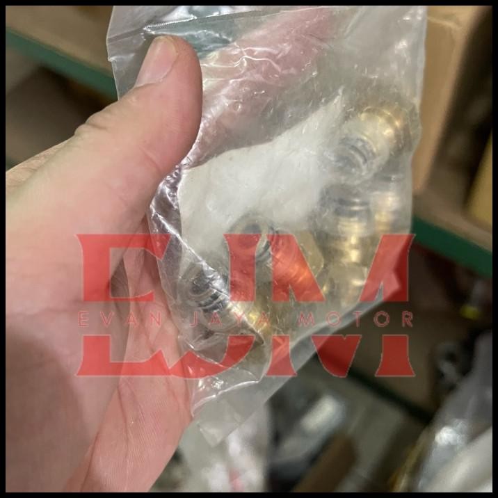 TERMURAH SWIVEL UD NISSAN QUESTER CWE280 ASLI GENUINE ORIGINAL 32624NA00B