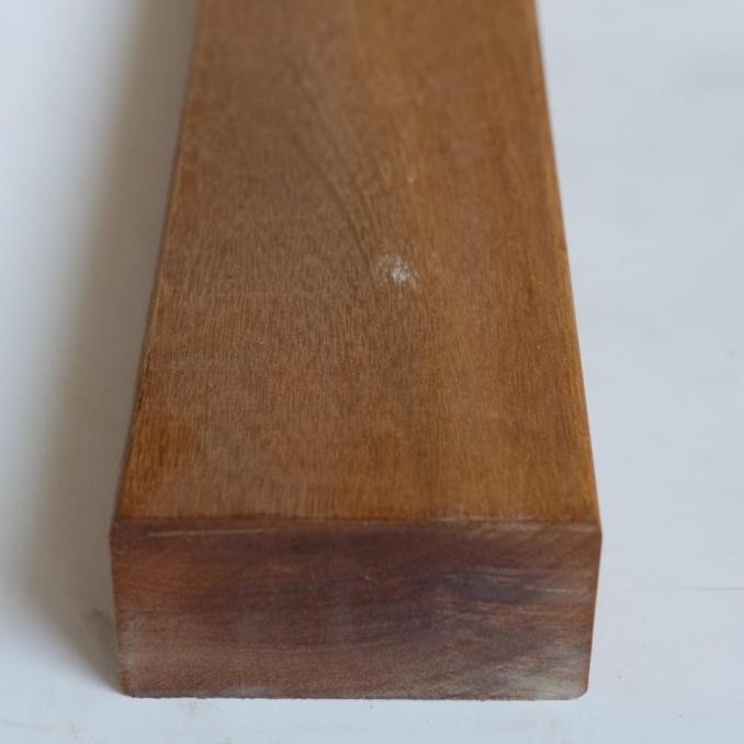 Balok Kayu Ulin Kalimantan 4,5Cm X 9Cm X 200Cm