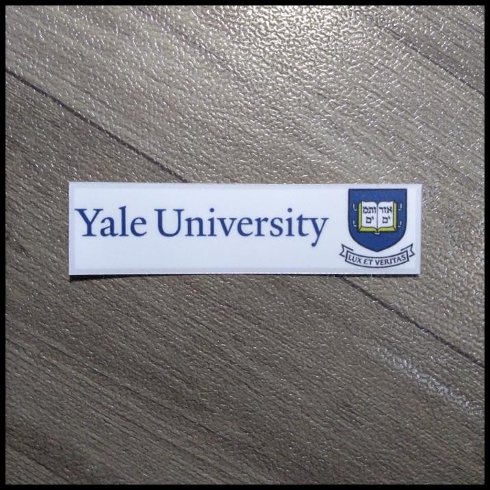 

HOT DEAL STICKER STIKER YALE UNIVERSITY !