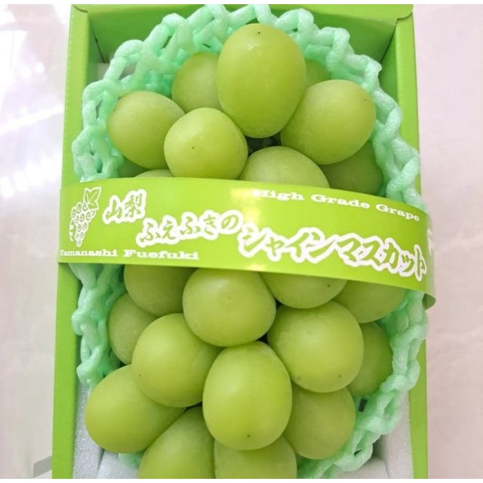 

Anggur Hijau Shine Muscat Nagano Japanese (Per Bunch) Fresh Import